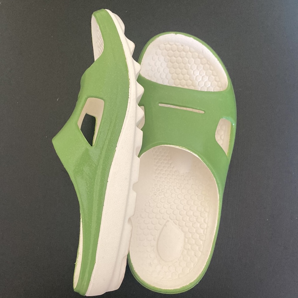 Spenco Slides Green Size 7 - Picture 3 of 4